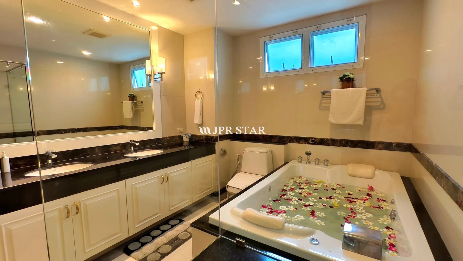 🌟 Luxury Duplex Penthouse for Rent    Piyathip Place Serviced Apartment – Sukhumvit 39, Bangkok - 7