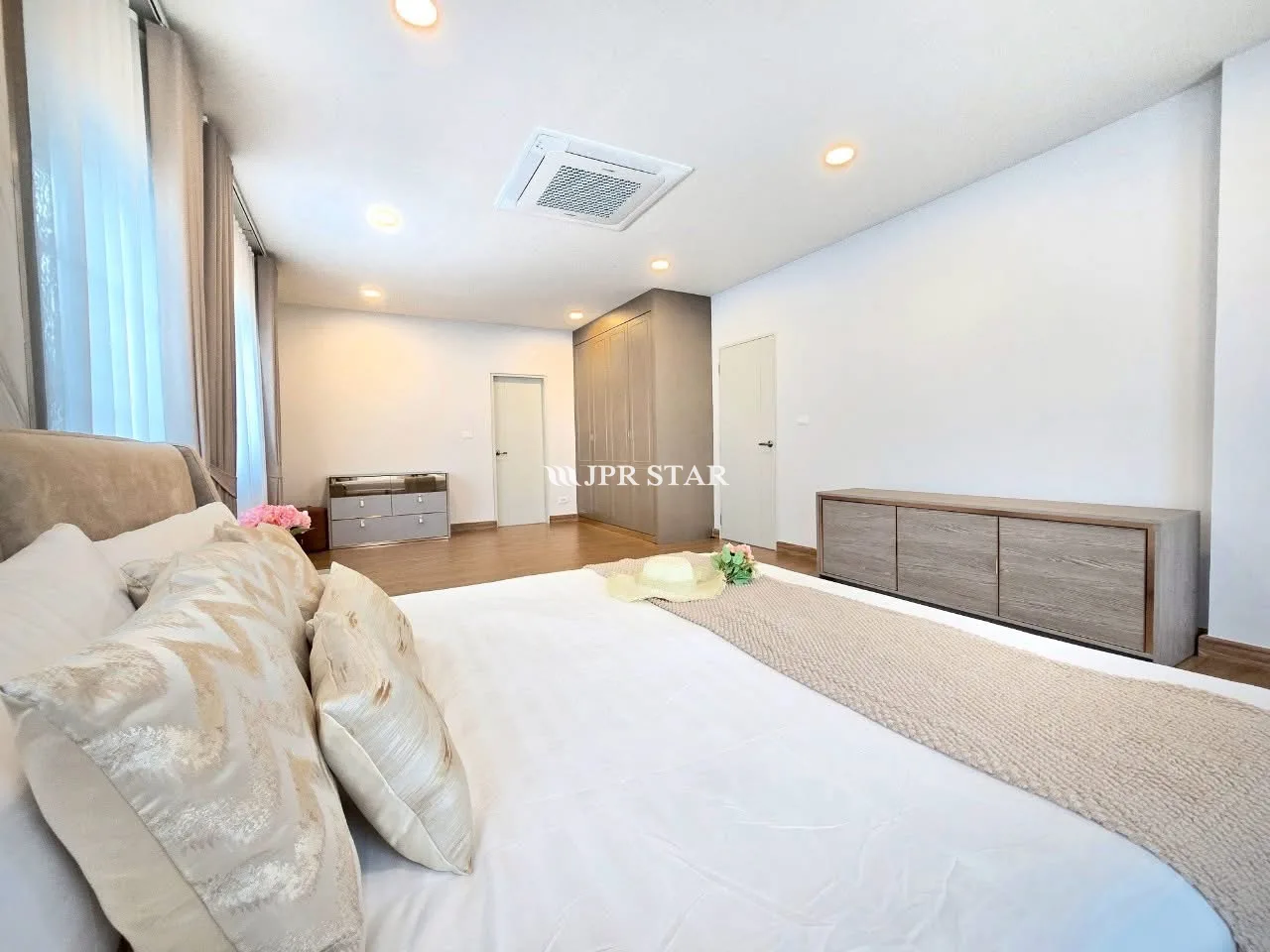 🌈 For Rent: Centro Bangna Phase 2 - 14