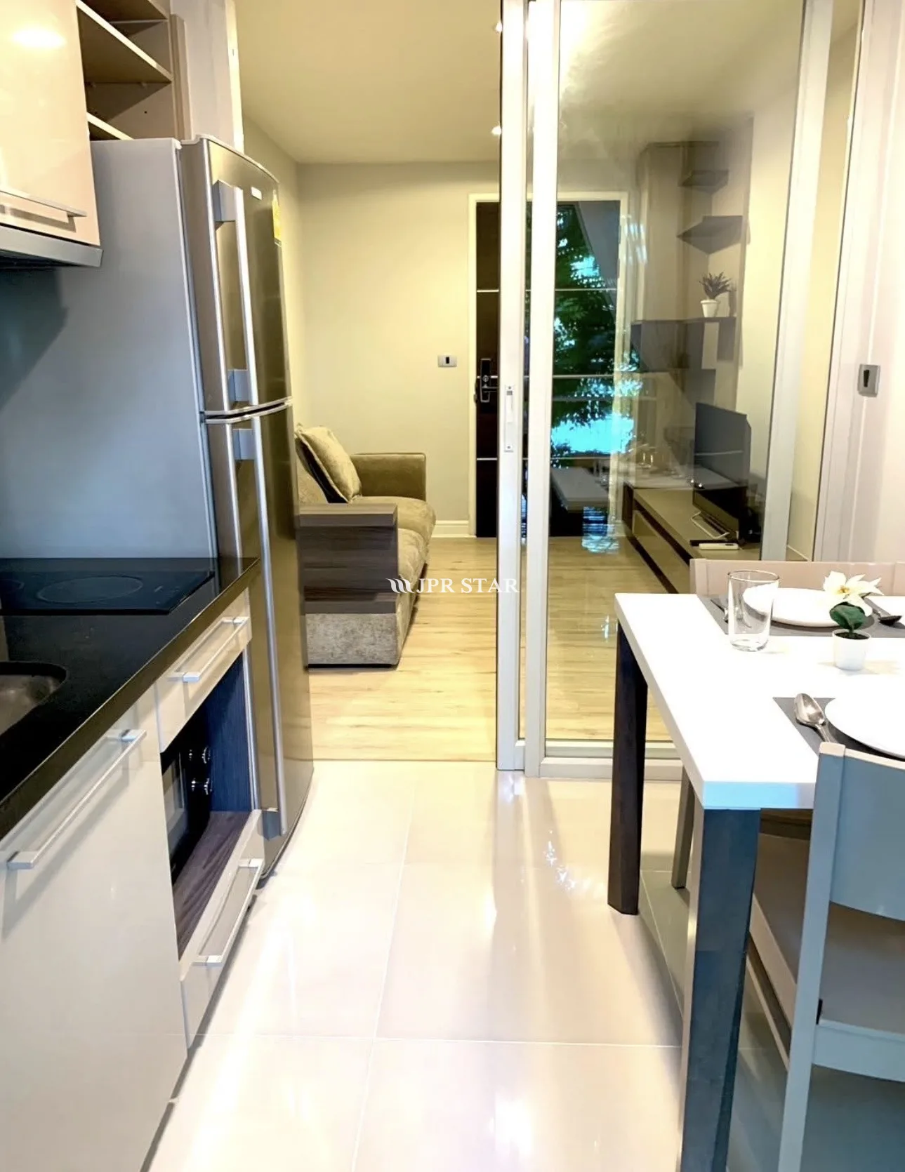FOR RENT: THE CREST SUKHUMVIT 49 - 5