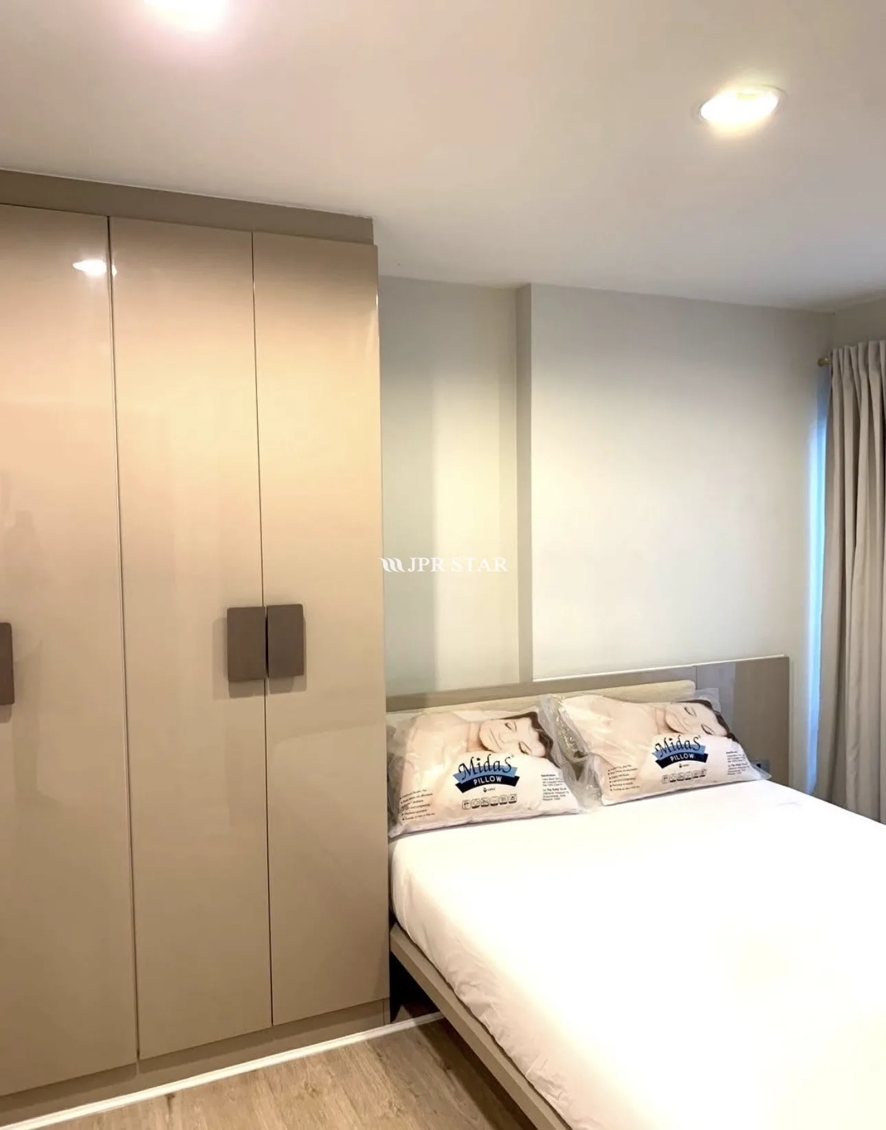FOR RENT: THE CREST SUKHUMVIT 49 - 10