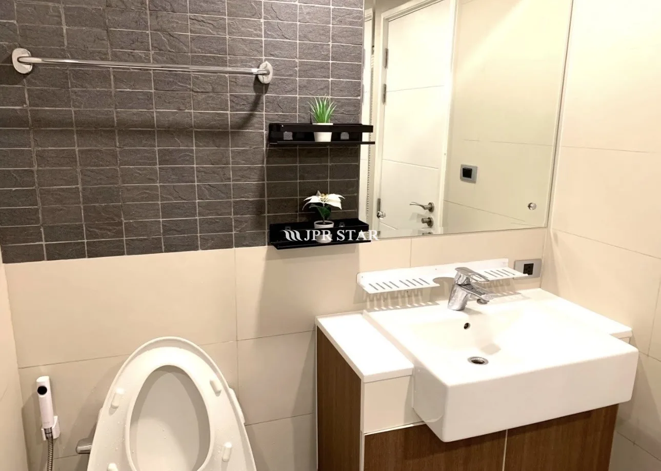 FOR RENT: THE CREST SUKHUMVIT 49 - 14