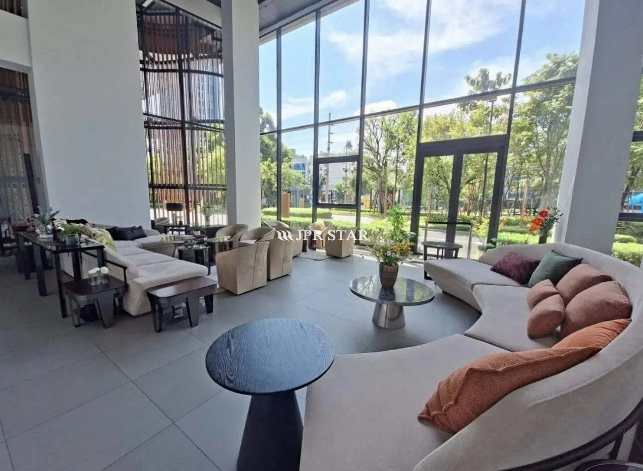 FOR RENT !!IDEO SUKHUMVIT - RAMA4 - 35